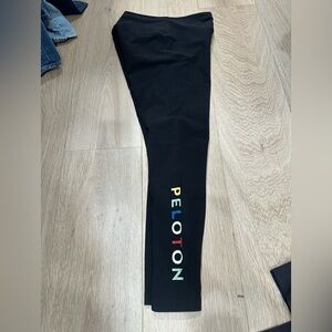 Peloton Black Cadence Leggings
